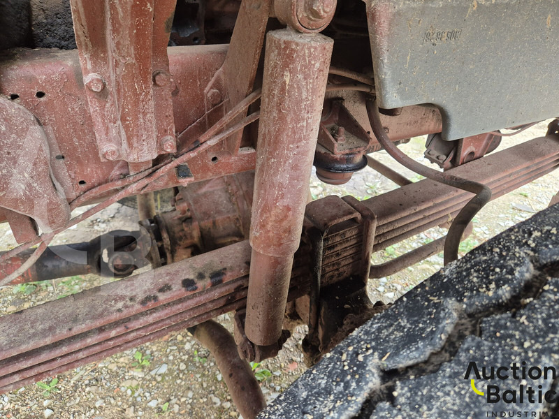 Camion citerne Iveco 260-34: photos 20