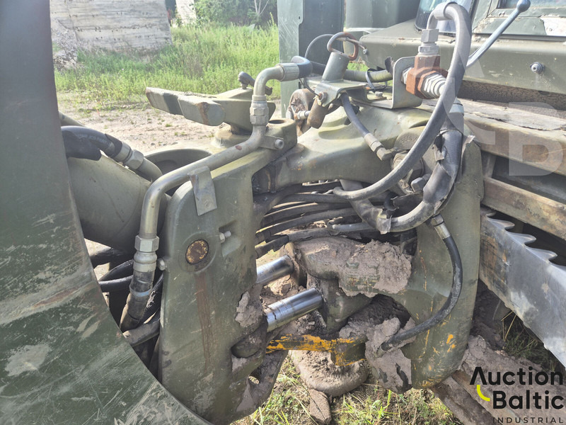 Tractopelle JCB 4 CX: photos 8 Tractopelle JCB 4 CX: photos 8