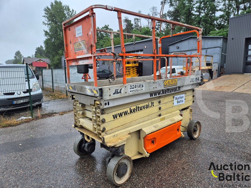 JLG 3246 ES - Nacelle ciseaux: photos 3 JLG 3246 ES - Nacelle ciseaux: photos 3