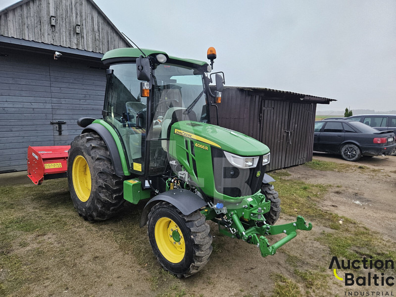 John Deere 4066 R - Tracteur agricole: photos 4 John Deere 4066 R - Tracteur agricole: photos 4
