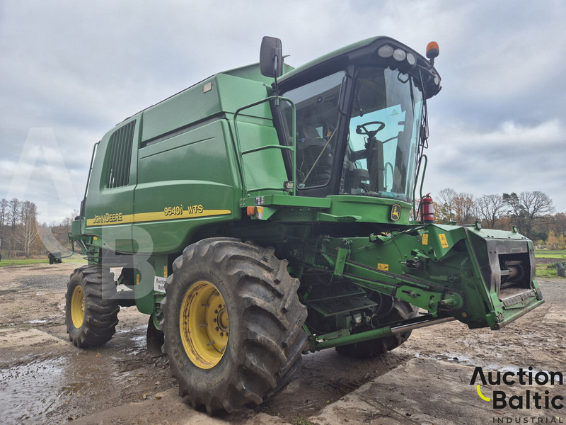 John Deere 9540 - Moissonneuse-batteuse: photos 2 John Deere 9540 - Moissonneuse-batteuse: photos 2