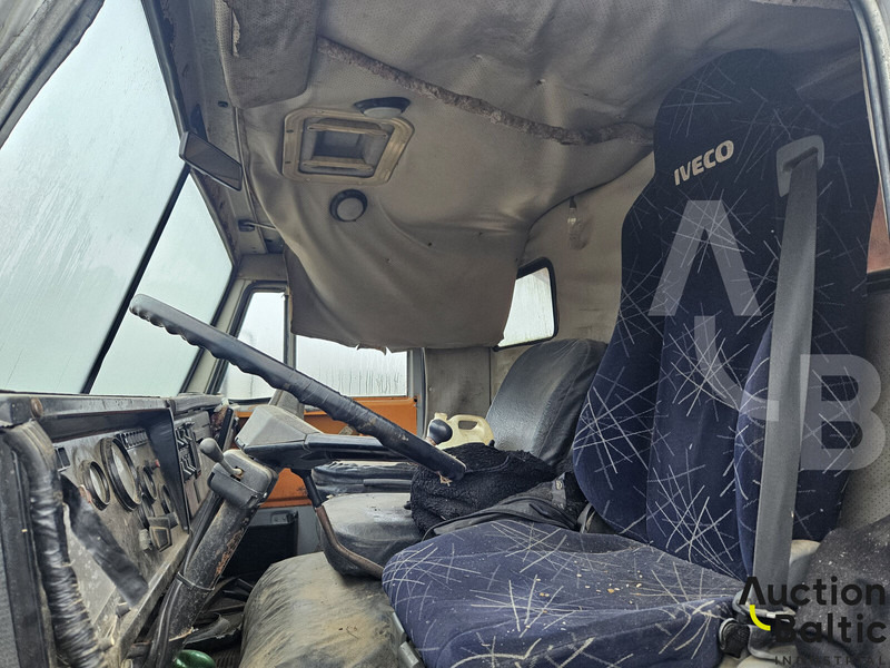 Camion benne Kamaz 55111: photos 6 Camion benne Kamaz 55111: photos 6