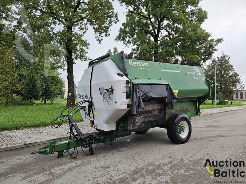 Keenan MF 350BH - Matériel d'élevage: photos 1 Keenan MF 350BH - Matériel d'élevage: photos 1