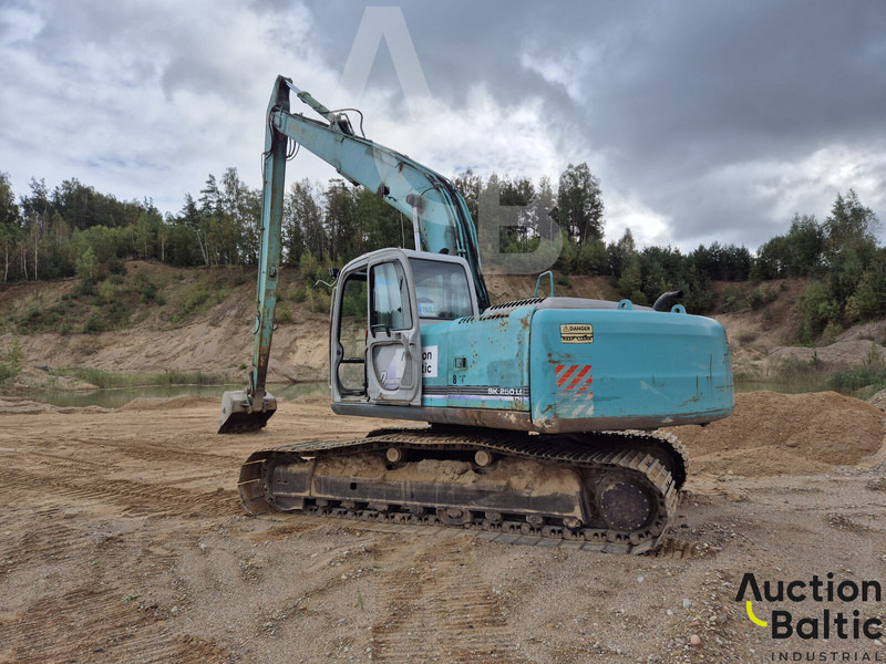 Kobelco SK 250 LC - Pelle sur chenille: photos 3 Kobelco SK 250 LC - Pelle sur chenille: photos 3
