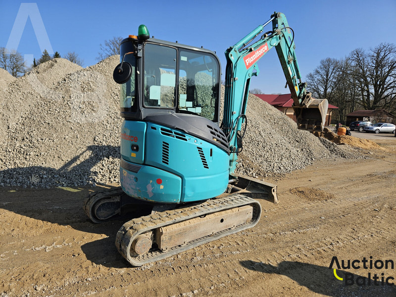 Kobelco SK28SR-6 - Mini pelle: photos 3 Kobelco SK28SR-6 - Mini pelle: photos 3