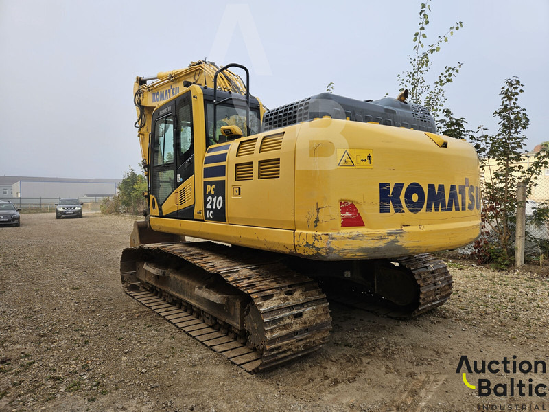 Komatsu PC210LC-11 - Pelle sur chenille: photos 4 Komatsu PC210LC-11 - Pelle sur chenille: photos 4