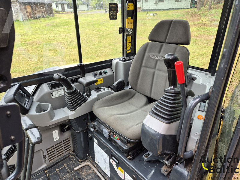 Mini pelle Komatsu PC55MR-5E0: photos 7