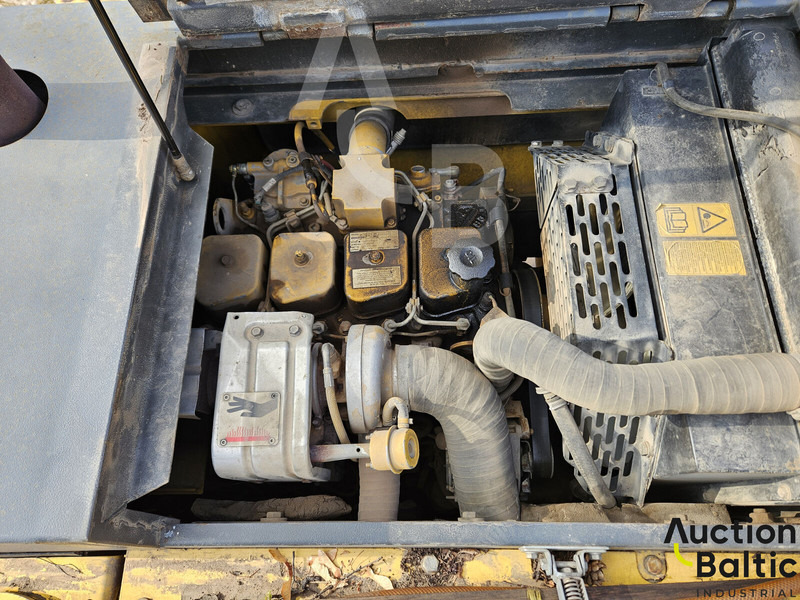 Komatsu PW130ES-6K en crédit-bail Komatsu PW130ES-6K: photos 7