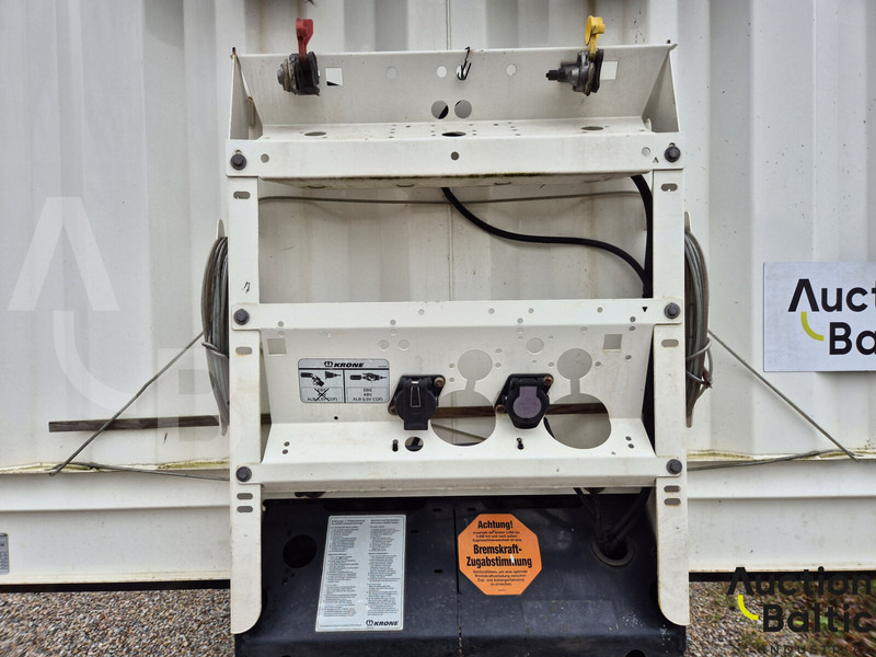 Krone SD - Semi-remorque rideaux coulissants: photos 5 Krone SD - Semi-remorque rideaux coulissants: photos 5