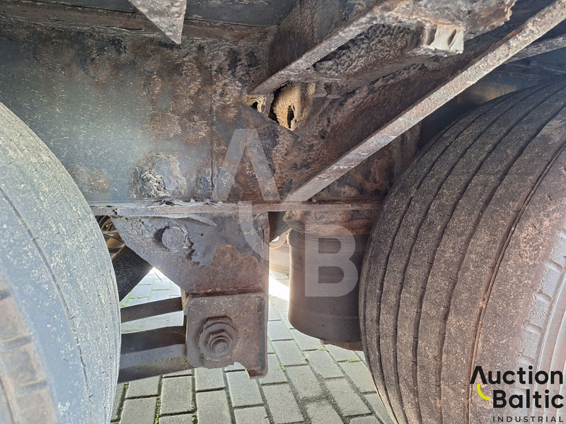 Semi-remorque rideaux coulissants Krone SDP 27: photos 16