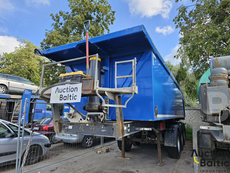 Langendorf SKA 24/30 - Semi-remorque rideaux coulissants: photos 1 Langendorf SKA 24/30 - Semi-remorque rideaux coulissants: photos 1