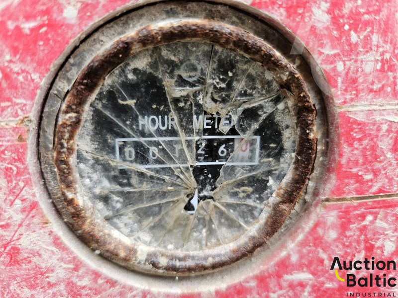 MAGNI ES1008E - Nacelle ciseaux: photos 5 MAGNI ES1008E - Nacelle ciseaux: photos 5