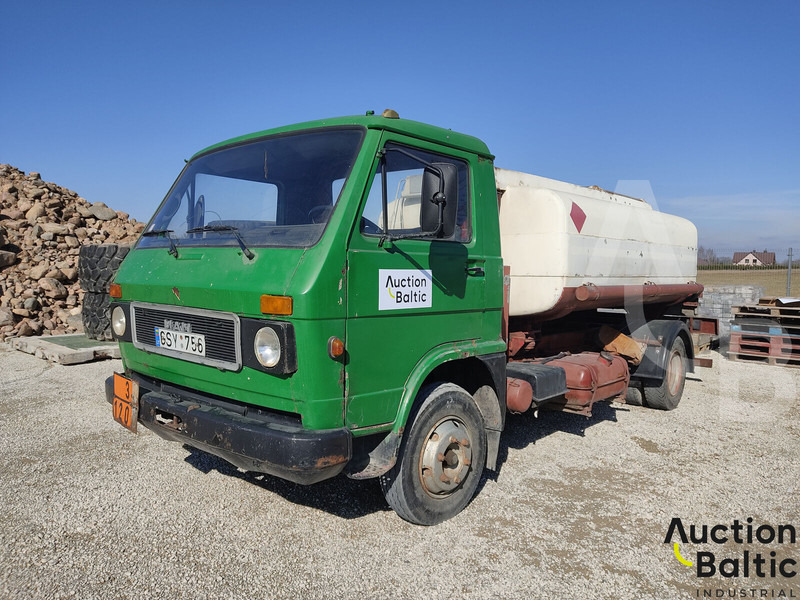 MAN 8.136 - Camion citerne: photos 1 MAN 8.136 - Camion citerne: photos 1