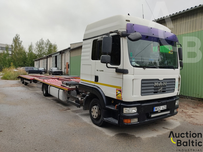 MAN TGL8.240 - Camion porte-voitures: photos 1 MAN TGL8.240 - Camion porte-voitures: photos 1