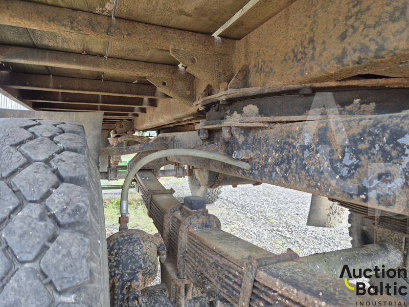 Maz 8926 - Semi-remorque rideaux coulissants: photos 5 Maz 8926 - Semi-remorque rideaux coulissants: photos 5