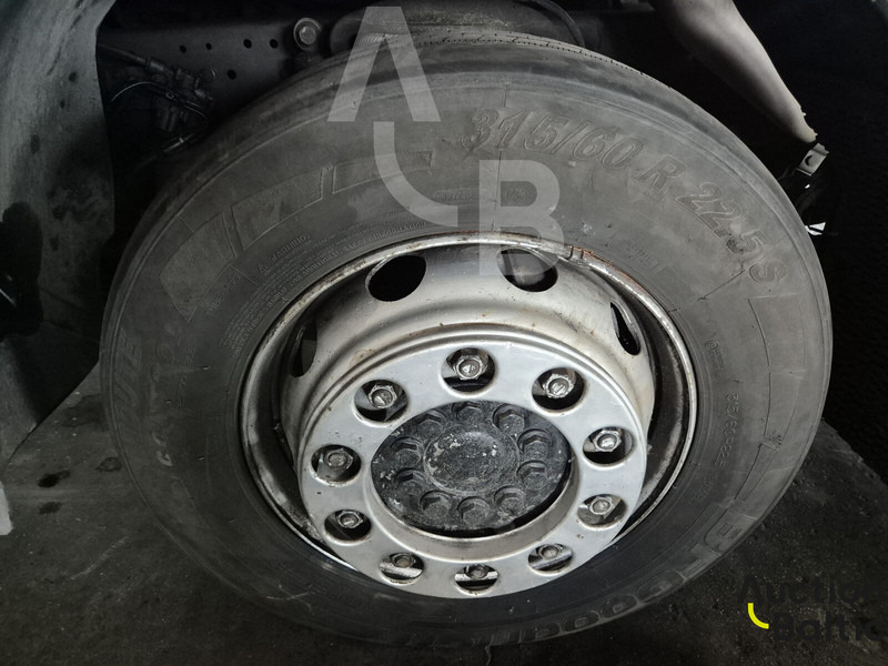 Camion porte-voitures Mercedes-Benz 1836: photos 13