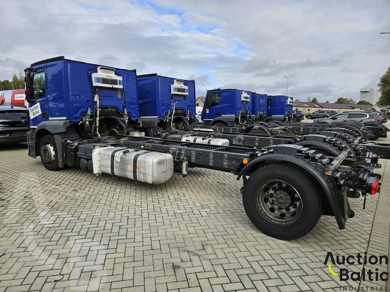 Mercedes-Benz Actros 1843 - Châssis cabine: photos 3 Mercedes-Benz Actros 1843 - Châssis cabine: photos 3