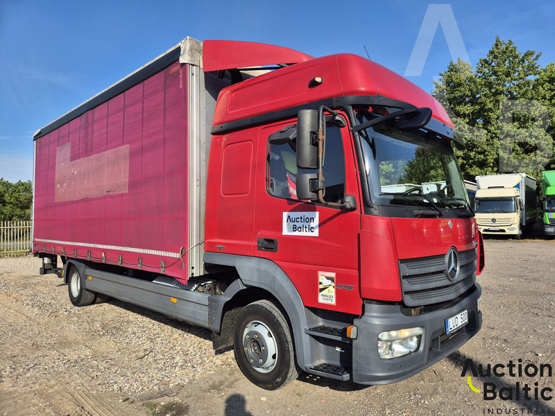 Mercedes-Benz Atego - Camion à rideaux coulissants: photos 2 Mercedes-Benz Atego - Camion à rideaux coulissants: photos 2