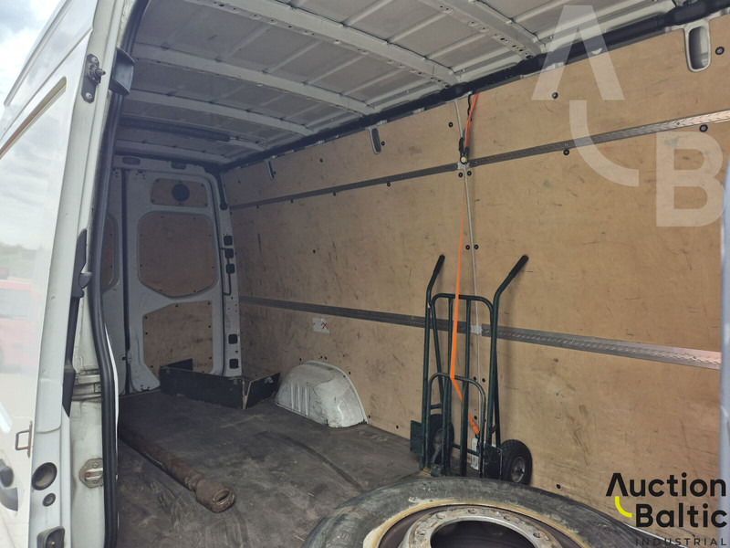 Fourgon utilitaire Mercedes-Benz Sprinter 316: photos 14 Fourgon utilitaire Mercedes-Benz Sprinter 316: photos 14