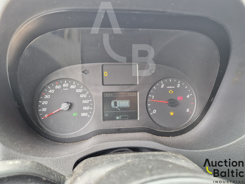 Fourgon utilitaire Mercedes-Benz Sprinter 316: photos 7 Fourgon utilitaire Mercedes-Benz Sprinter 316: photos 7