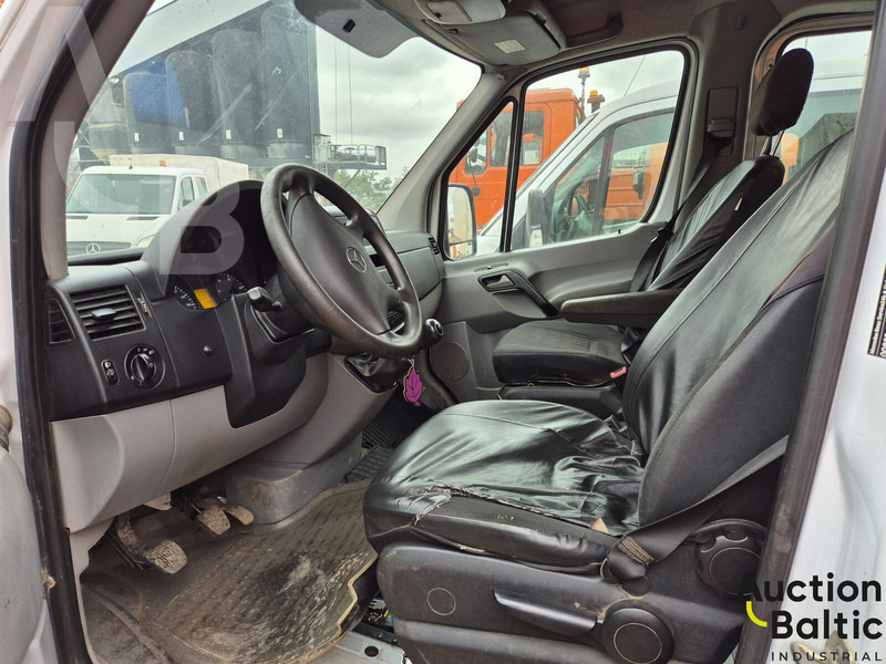 Mercedes-Benz Sprinter - Utilitaire rideaux coulissants (PLSC): photos 5 Mercedes-Benz Sprinter - Utilitaire rideaux coulissants (PLSC): photos 5