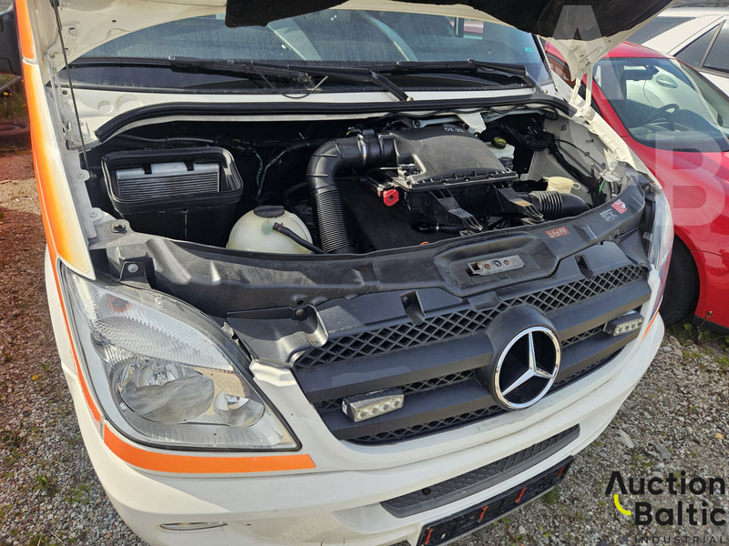 Ambulance Mercedes-Benz Sprinter: photos 12 Ambulance Mercedes-Benz Sprinter: photos 12