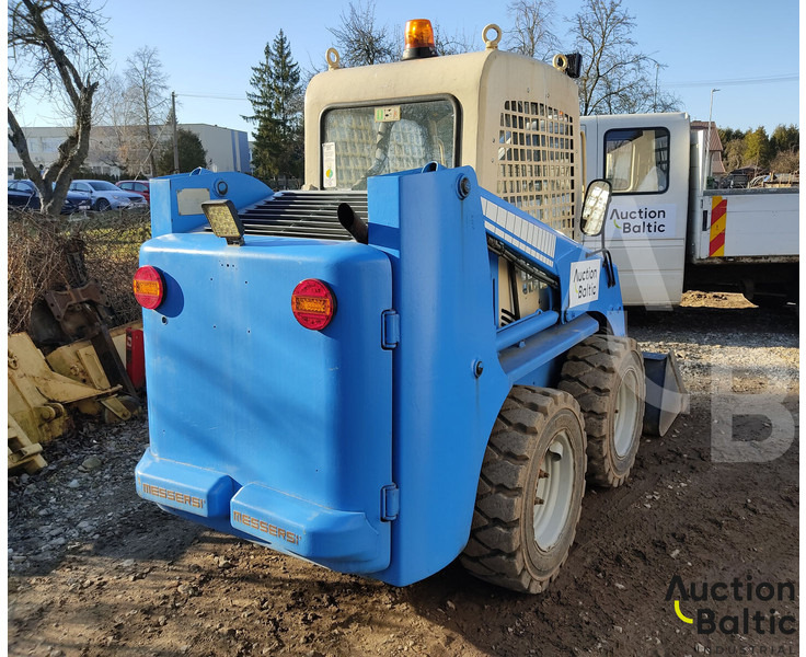 Messersi SL-45 - Mini chargeuse: photos 3 Messersi SL-45 - Mini chargeuse: photos 3