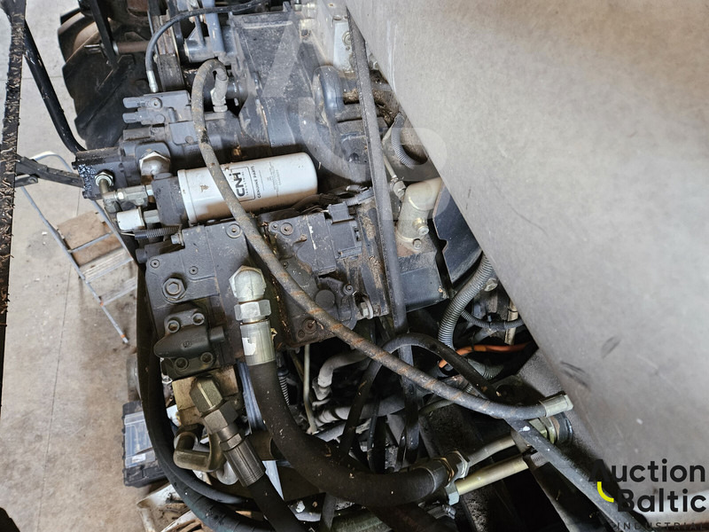 New Holland CR 9080 en crédit-bail New Holland CR 9080: photos 19