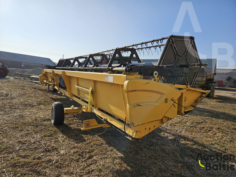 New Holland CR 9080 en crédit-bail New Holland CR 9080: photos 11