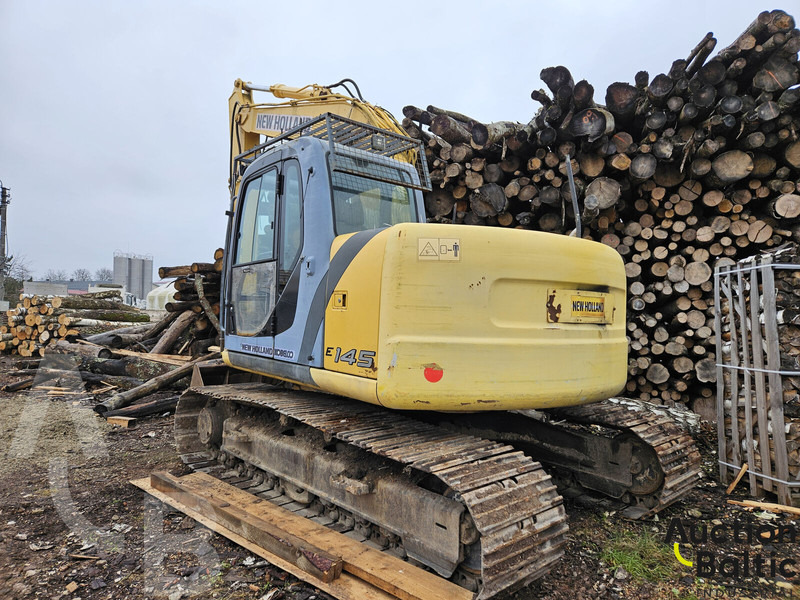 New Holland E 145 - Pelle sur chenille: photos 4 New Holland E 145 - Pelle sur chenille: photos 4