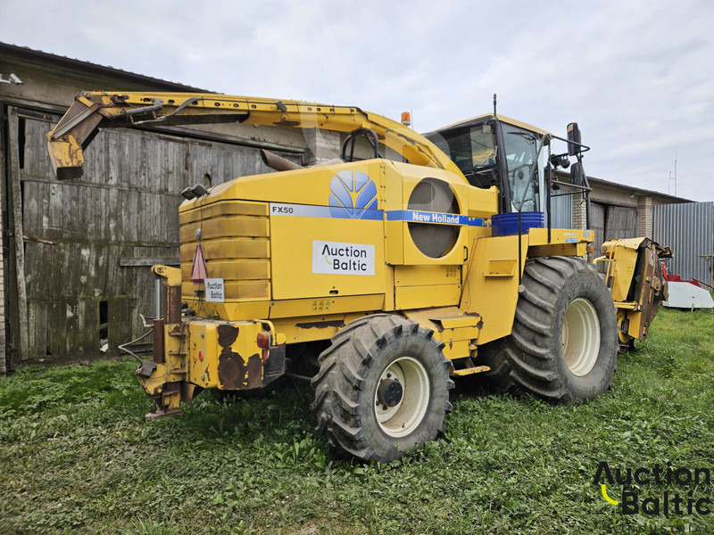 New Holland FX 50 - Ensileuse: photos 3 New Holland FX 50 - Ensileuse: photos 3