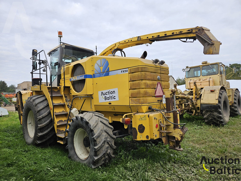 New Holland FX 50 - Ensileuse: photos 4 New Holland FX 50 - Ensileuse: photos 4