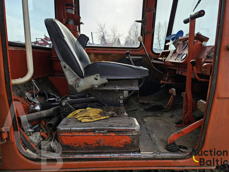 Onbekend DT-75 - Bulldozer: photos 5 Onbekend DT-75 - Bulldozer: photos 5