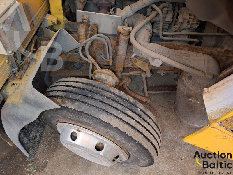 Camion hydrocureur Renault Midlum 180.08: photos 13