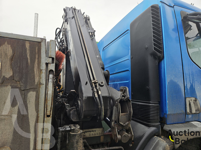 Renault Premium 250 - Camion benne: photos 5 Renault Premium 250 - Camion benne: photos 5