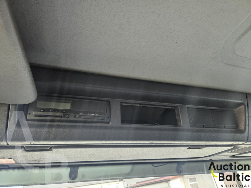 Camion citerne pour transport de lait Scania P 230: photos 10