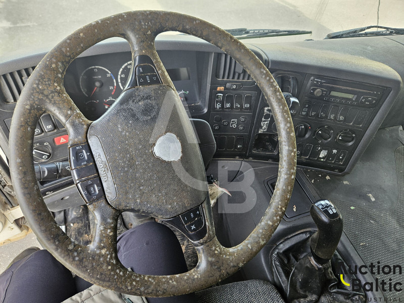 Camion citerne pour transport de lait Scania P 230: photos 8