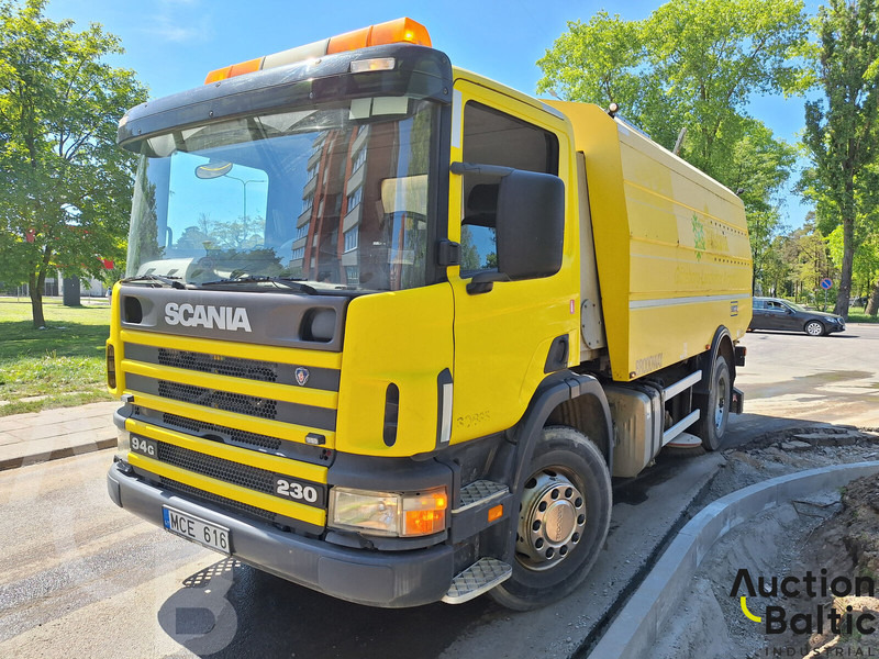 Scania P 94 - Balayeuse de voirie: photos 2 Scania P 94 - Balayeuse de voirie: photos 2