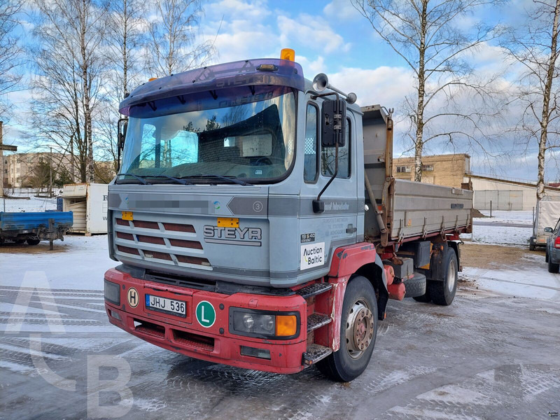 Steyr 19s40 - Camion benne: photos 1 Steyr 19s40 - Camion benne: photos 1