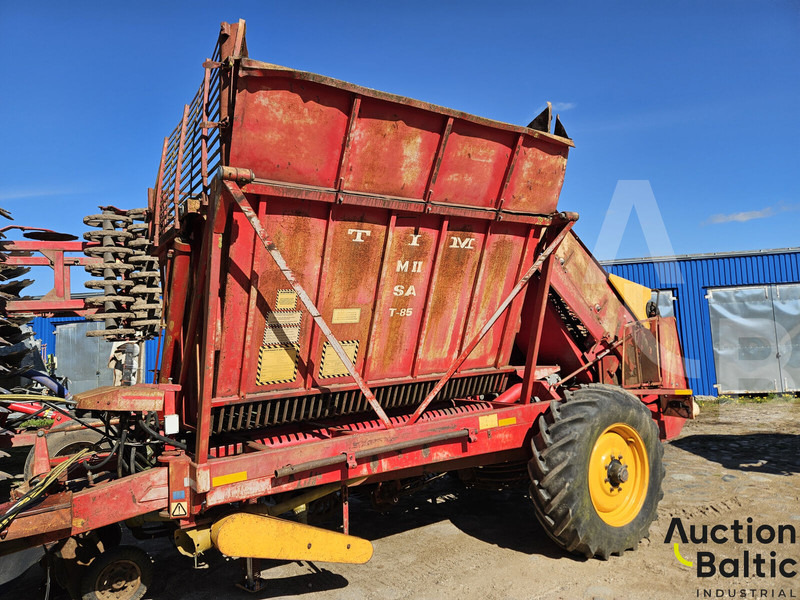 TIM MII SA T-85 - Moissonneuse-batteuse: photos 3 TIM MII SA T-85 - Moissonneuse-batteuse: photos 3