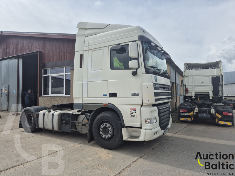 DAF FT460XF - Tracteur routier: photos 1 DAF FT460XF - Tracteur routier: photos 1