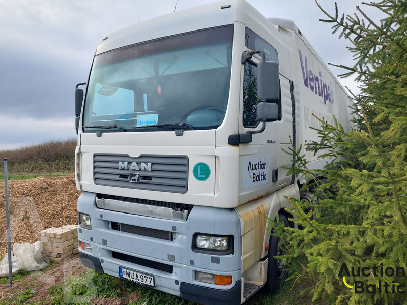 MAN TGA18.440 - Tracteur routier: photos 2 MAN TGA18.440 - Tracteur routier: photos 2
