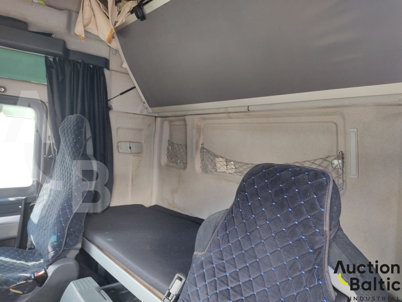 Tracteur routier MAN TGX18.400: photos 9