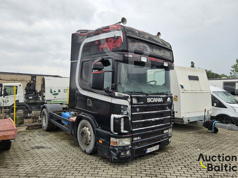 Scania 420 - Tracteur routier: photos 2 Scania 420 - Tracteur routier: photos 2
