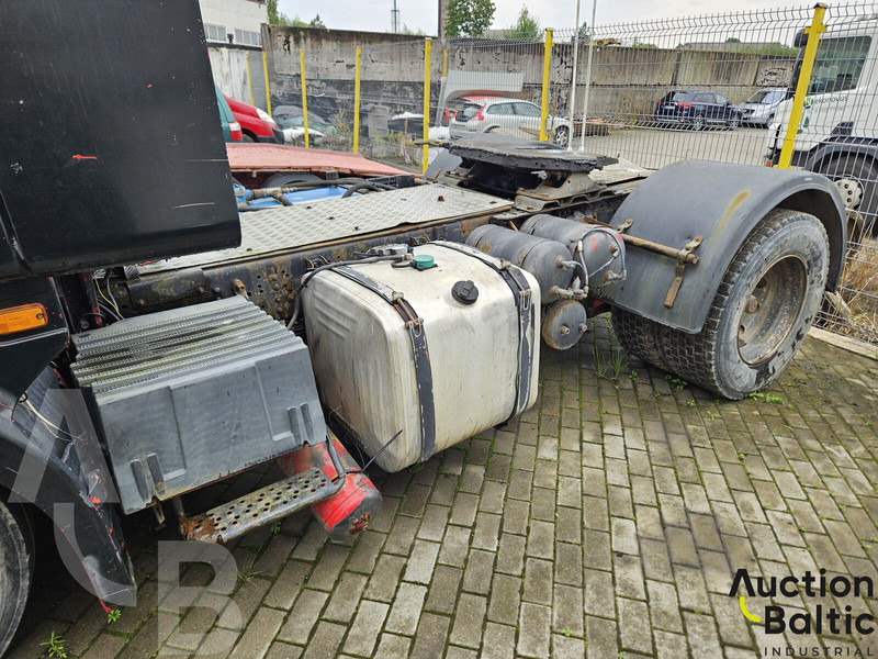 Scania 420 - Tracteur routier: photos 4 Scania 420 - Tracteur routier: photos 4