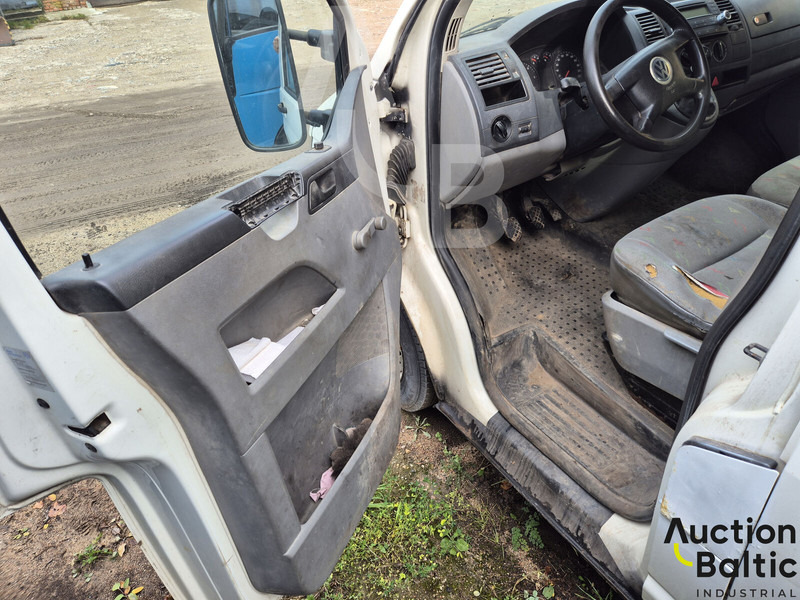 Volkswagen Transporter - Utilitaire plateau: photos 5 Volkswagen Transporter - Utilitaire plateau: photos 5