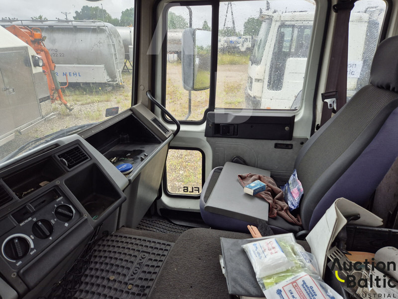 Volvo FL6 en crédit-bail Volvo FL6: photos 8