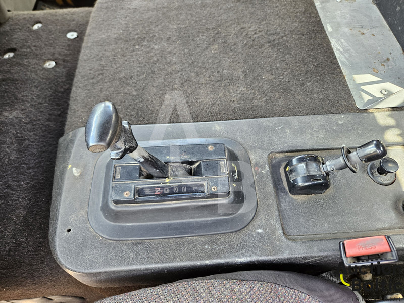 Camion plateau Volvo FL612: photos 10