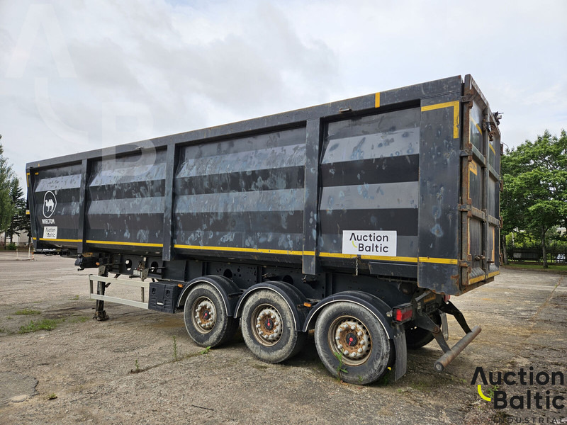 Wielton NW-3 - Semi-remorque rideaux coulissants: photos 4 Wielton NW-3 - Semi-remorque rideaux coulissants: photos 4