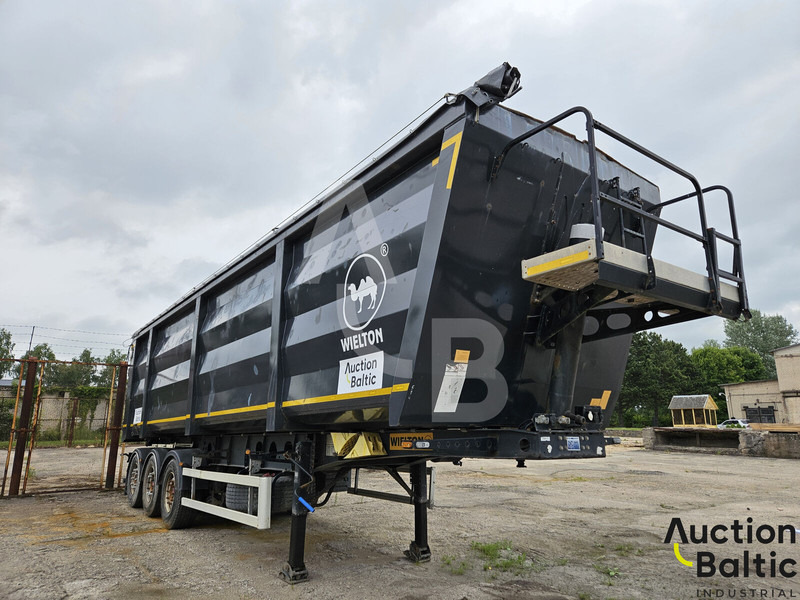 Wielton NW-3 - Semi-remorque rideaux coulissants: photos 1 Wielton NW-3 - Semi-remorque rideaux coulissants: photos 1